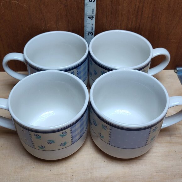 Used 18pc Gibson Designs HOME VALLEY Lilac Flowers Salad Plates, Bowls & Cups - Picture 12 of 16